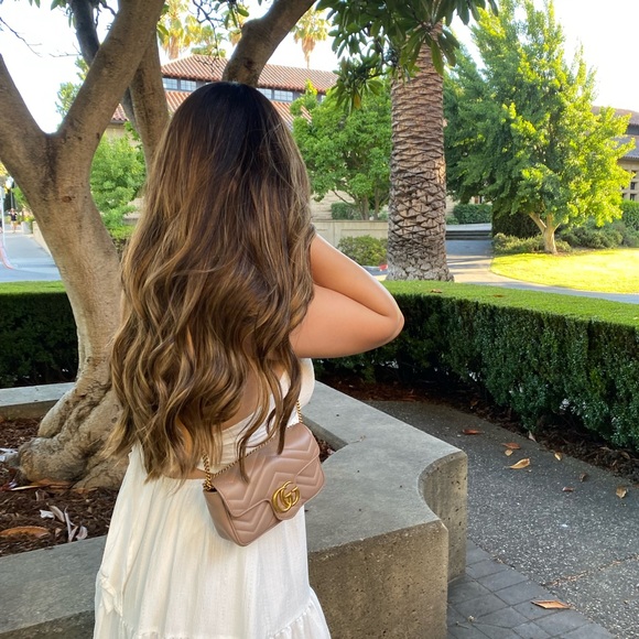 Meet your Posher, Elsy - Picture 1 of 1